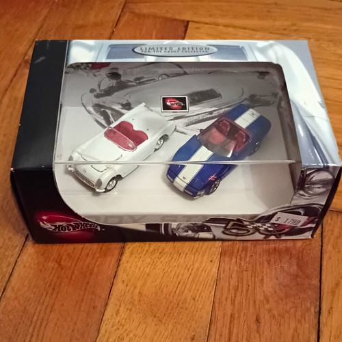 Hot wheels corvette 50th - corvette,